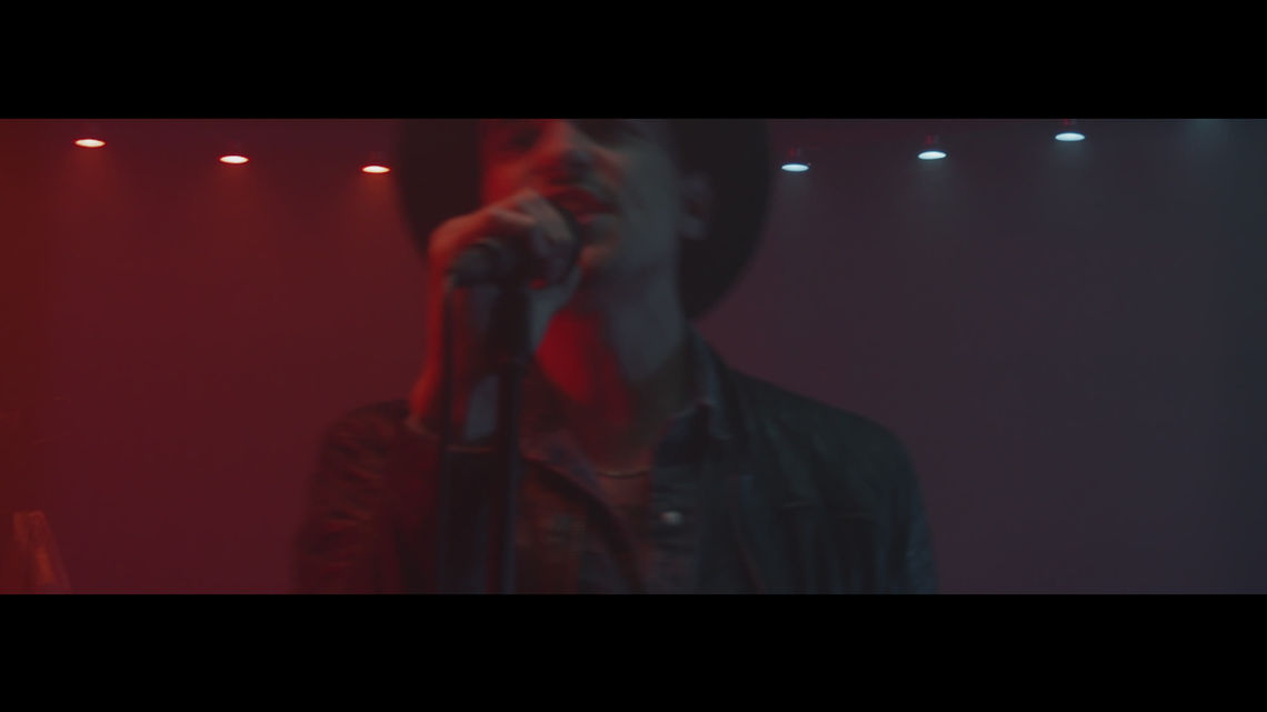 Stay for another Song
